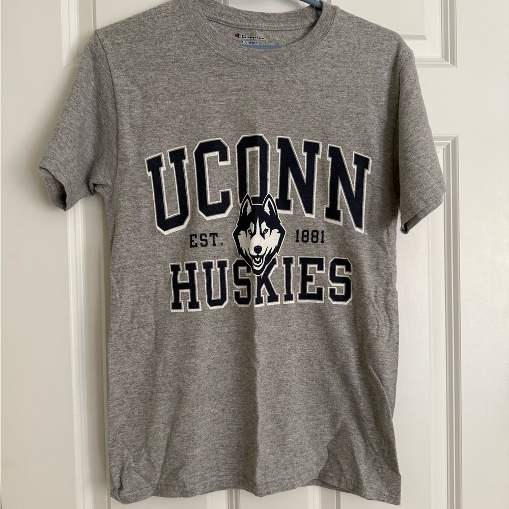 Champion UCONN Huskies T Shirt